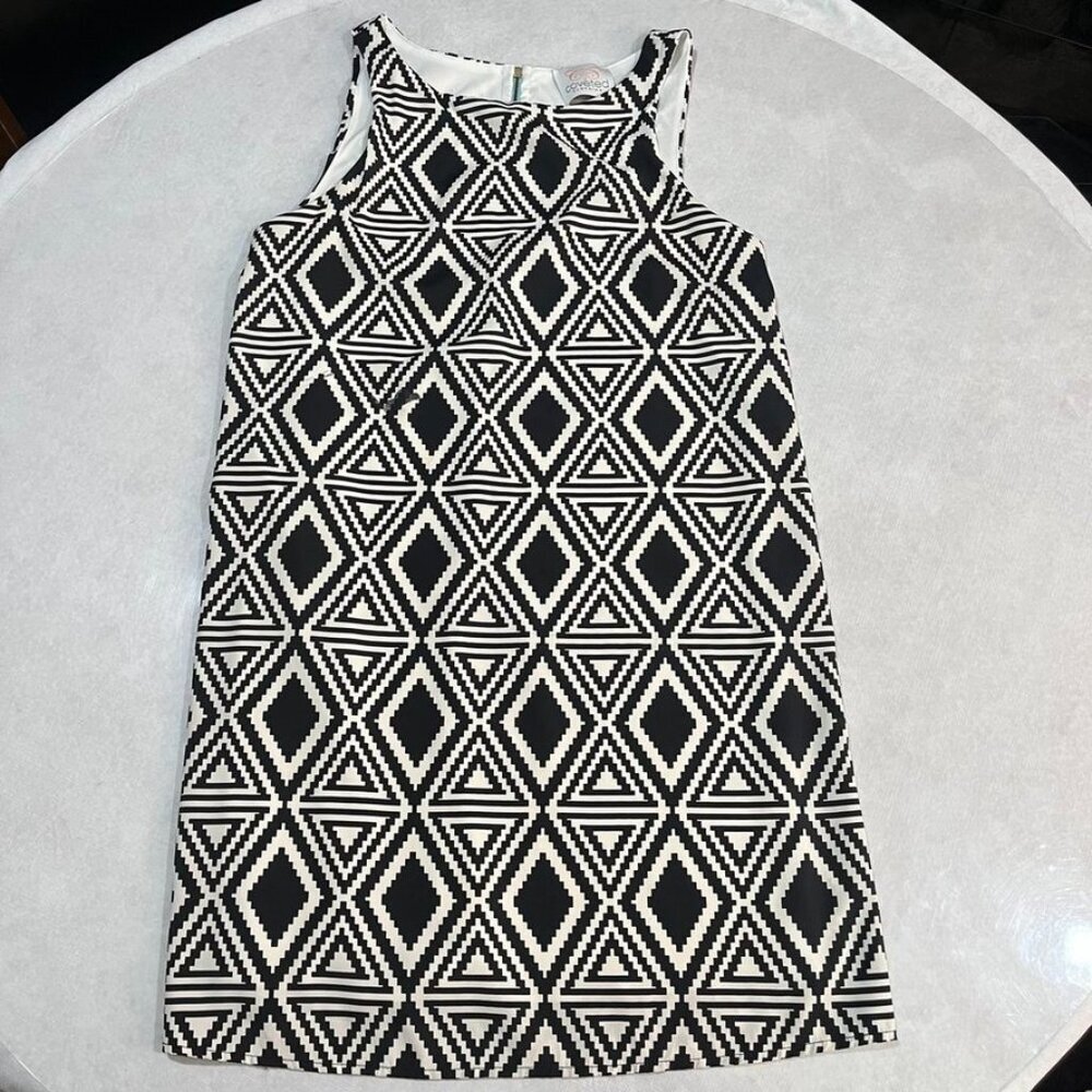 Coveted Clothing Sleeveless A-Line Dress Geometric Black White - Picture 3 of 6
